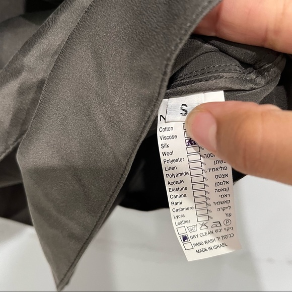 MASKIT Silk Draped Top size small - Picture 5 of 5